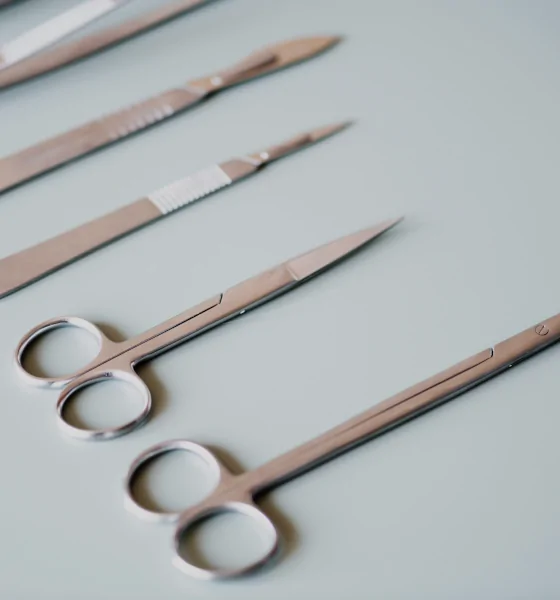 Picture clinical evaluation - Scissors and other reusable medical devices